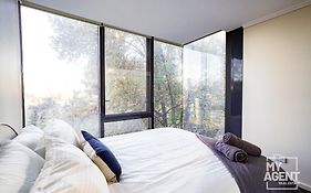 Spacious Apartment In Southbank - Sleeps 6